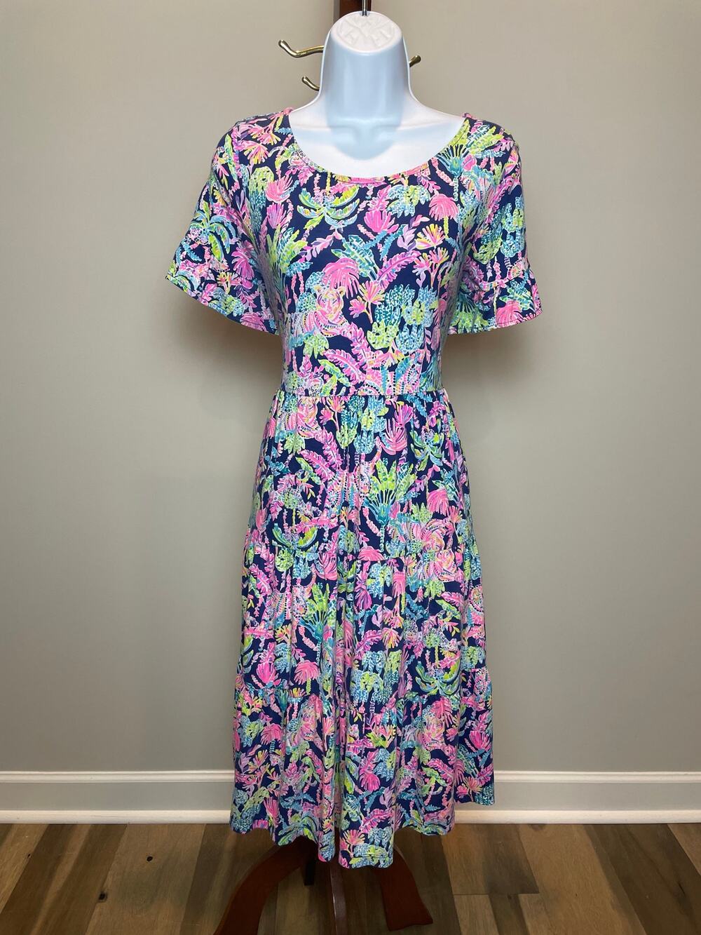 Lilly Pulitzer Jodee Swing Dress Size L Multicolor Floral Short Sleeve Tiered